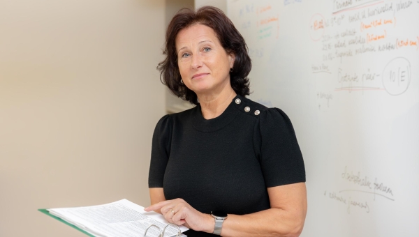 Võru linnavalitsuse haridusnõuniku Liina Palu hinnangul on linna munitsipaalkoolides pakutav haridus kvaliteetne ja koolikohti jagub soovijatele piisavalt. Nii pole praegu näha, et Võru linna oleks tulemas suurema õpilaste arvuga erakooli võimalus. Foto: AIGAR NAGEL